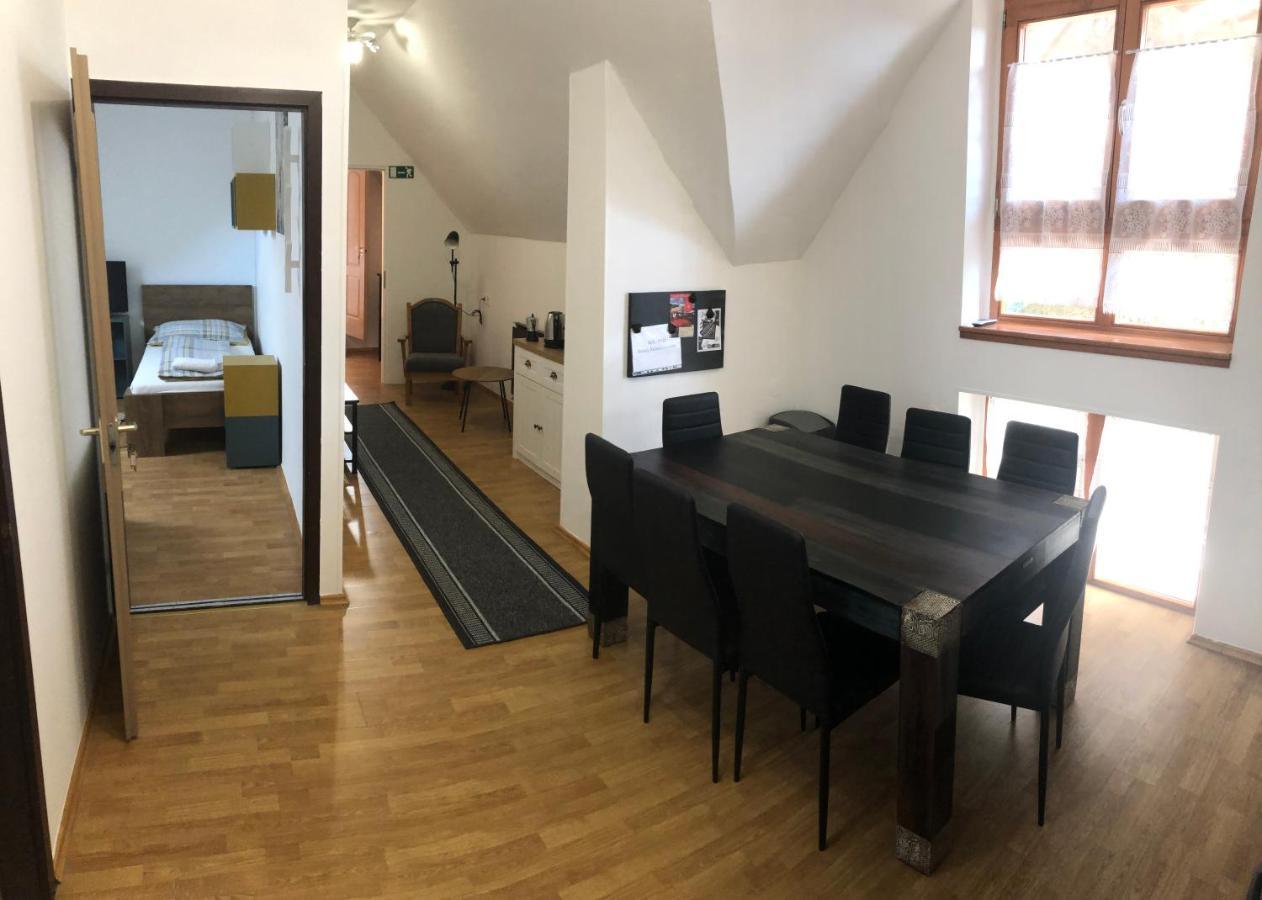 Petra Vendeghaz Pensiune Szekszárd